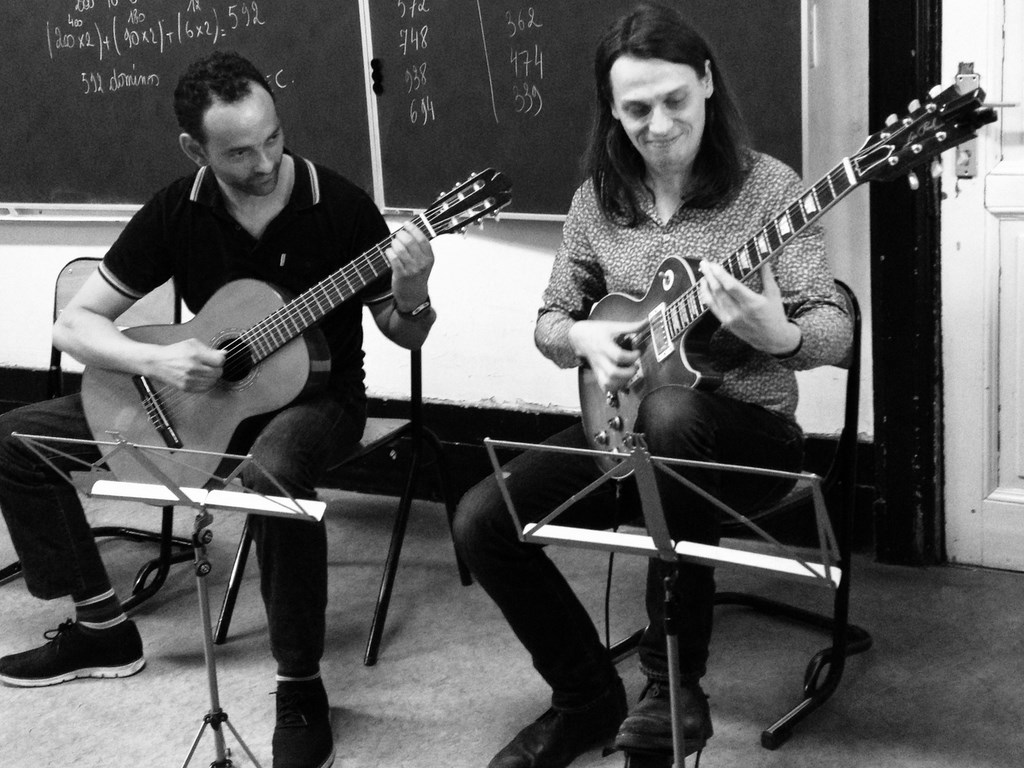 Cours de guitare d'accompagnement, à Ans